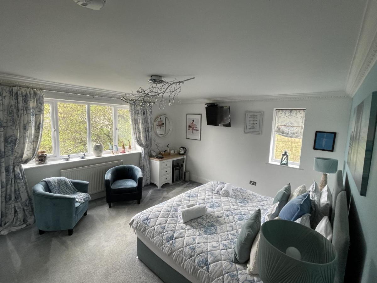 The Waters Edge Guest House Стратфорд на Ейвън Стая снимка